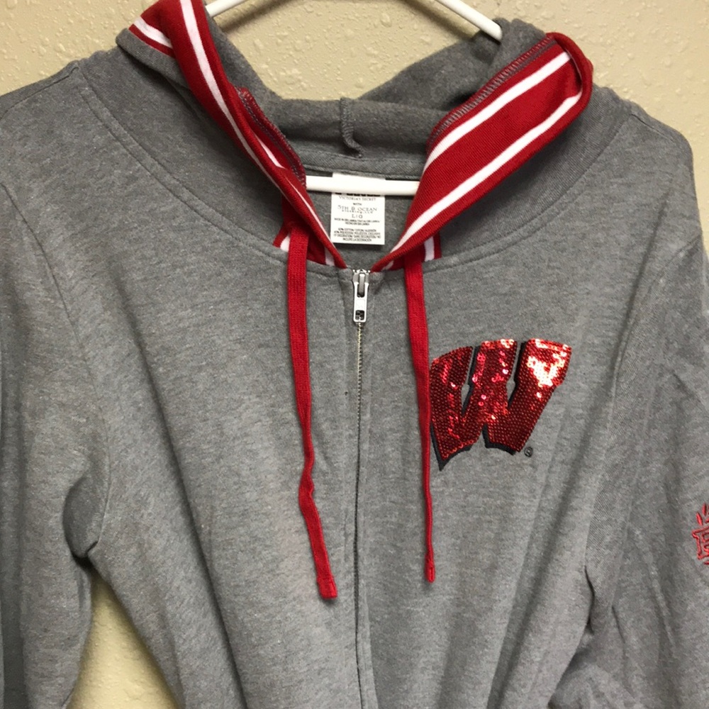 PINK Wisconsin Badgers Zip-Up Hoodie